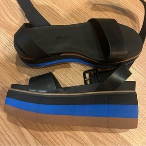 Naked Feet Altezza Platform Women’s Black Leather Sandals. Sz 7.5. NWOT. No box.